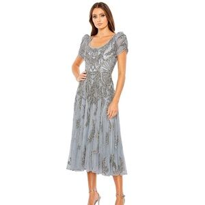 NWT Mac Duggal A5434 Beaded A Line Tea Length Formal Dress in Silver - Size 14